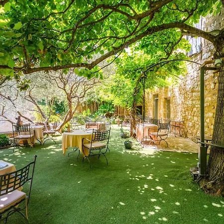 L'atelier Vila Collias